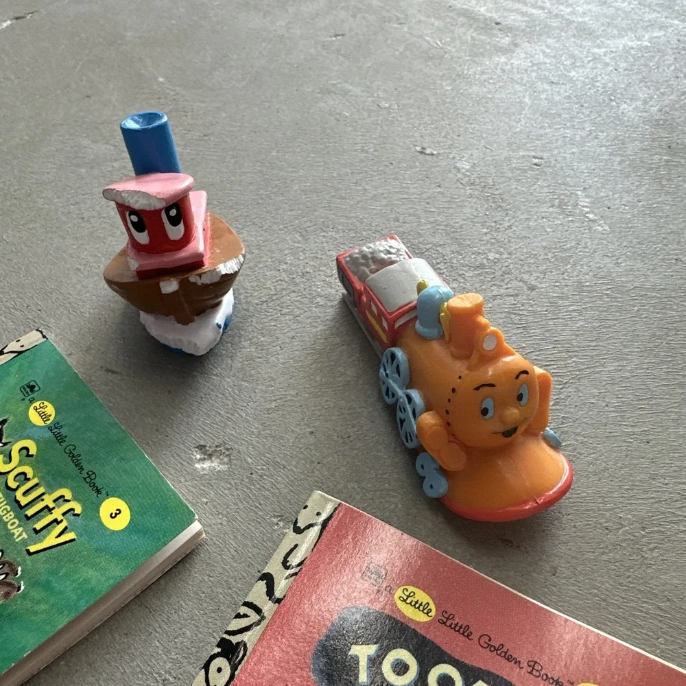 Vintage Miniature‎ Golden Books And Figurines, Tootle The Train, Scuffy Tugboat